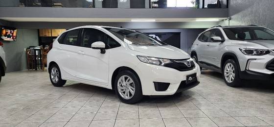 HONDA FIT 1.5 LX 16V FLEX 4P AUTOMÁTICO HONDA FIT 1.5 LX 16V FLEX 4P AUTOMÁTICO